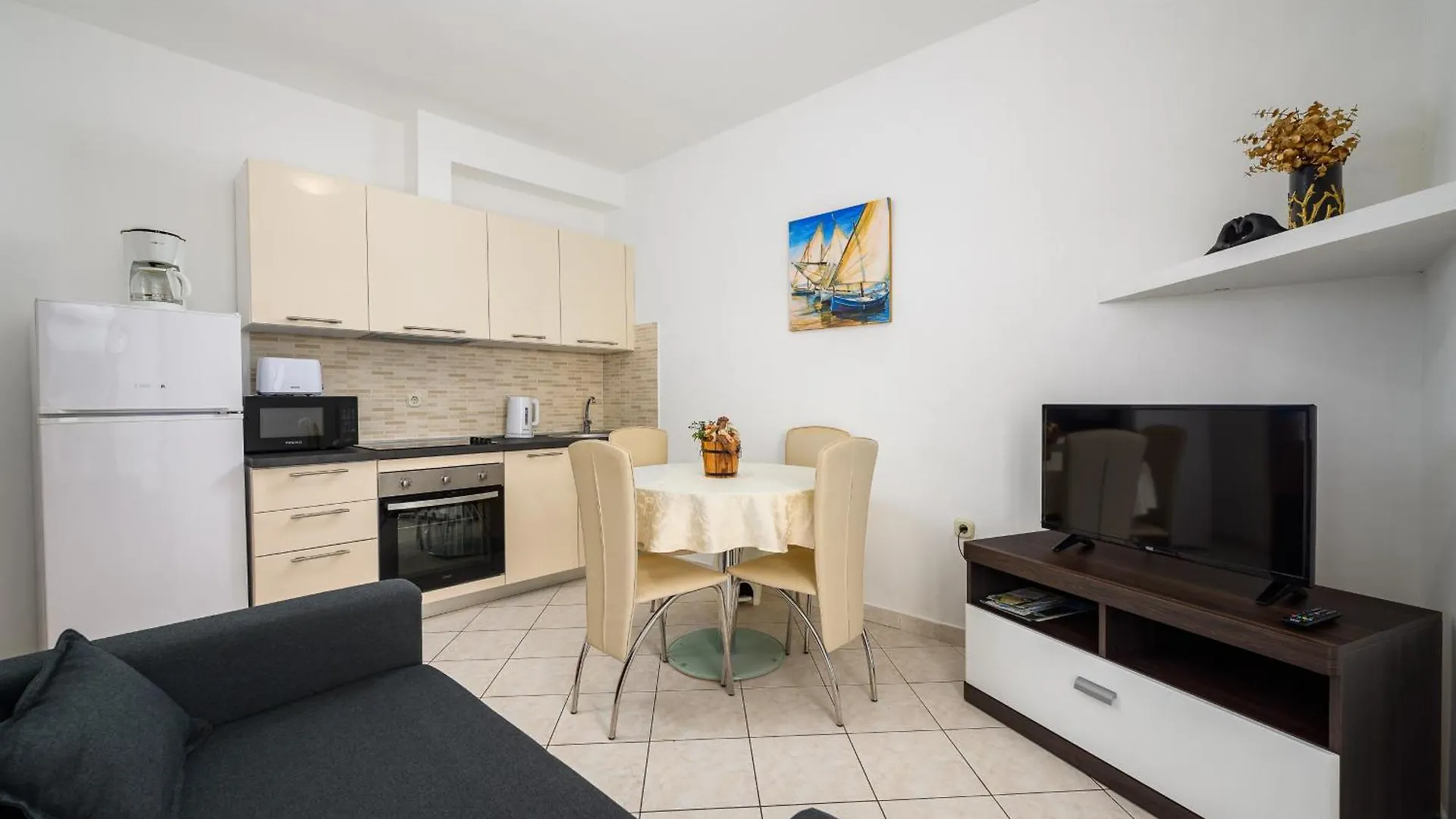 Serene Summer Oasis - Pool, Jacuzzi, Sauna, Sea View - Lara Drenje  Appartement Drenje (Istria)